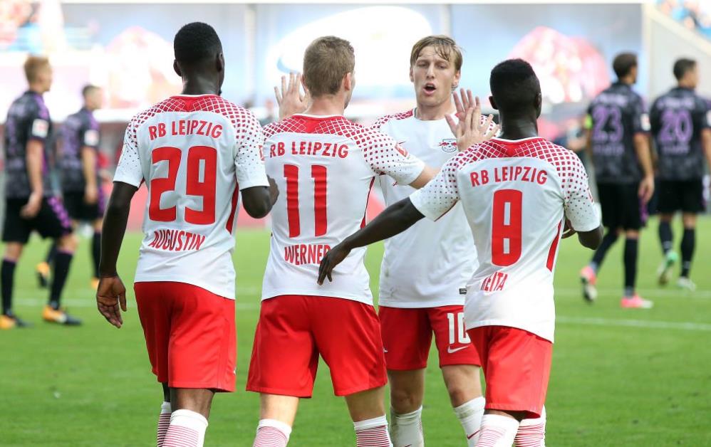 子凭借自己 子凭借自己