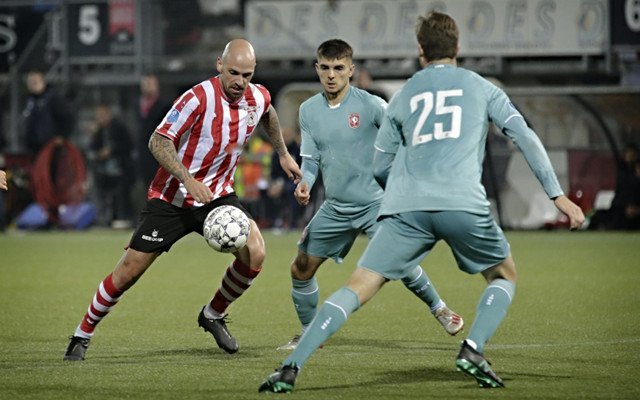 在足球比赛 在足球比赛