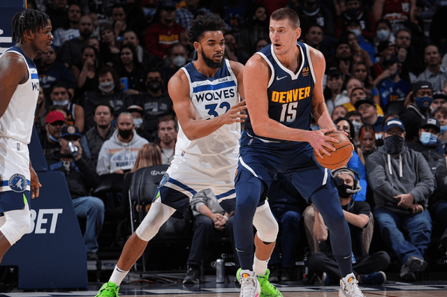 美国优先 美国优先