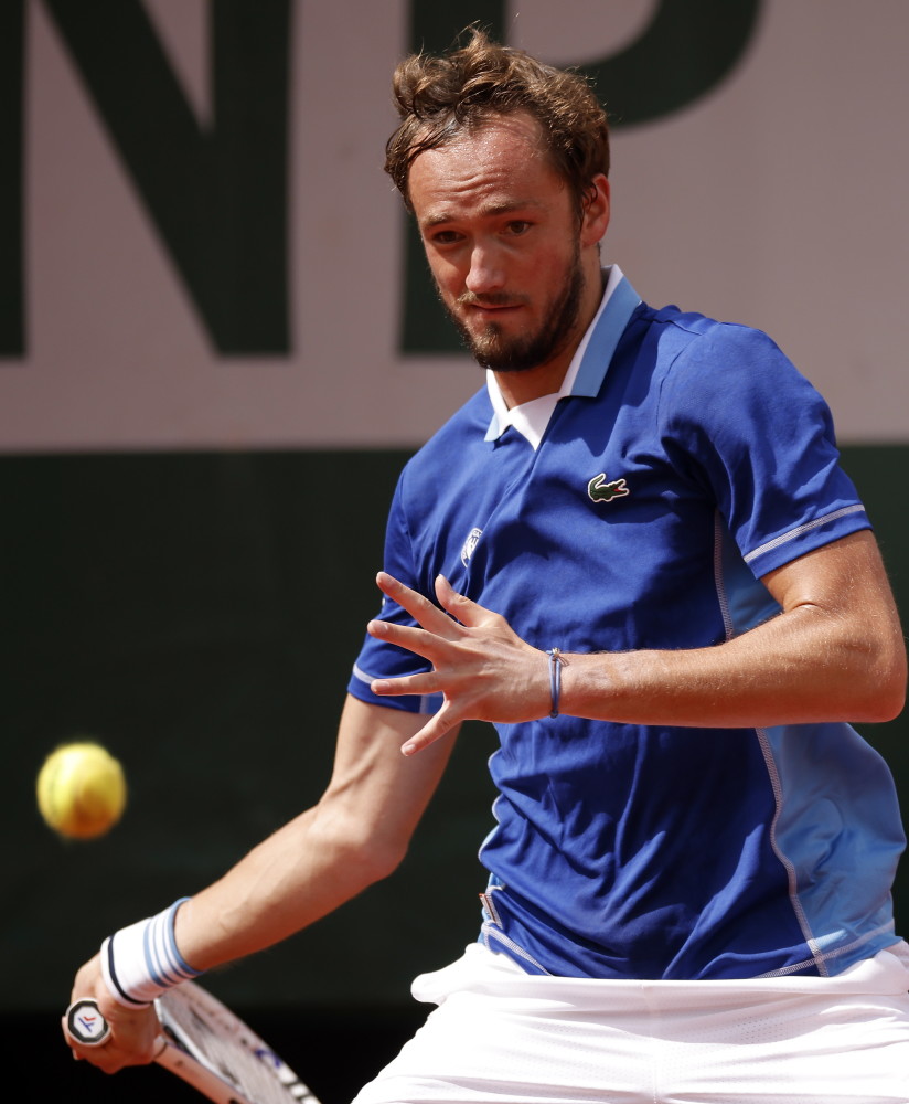 逐渐从传统 逐渐从传统